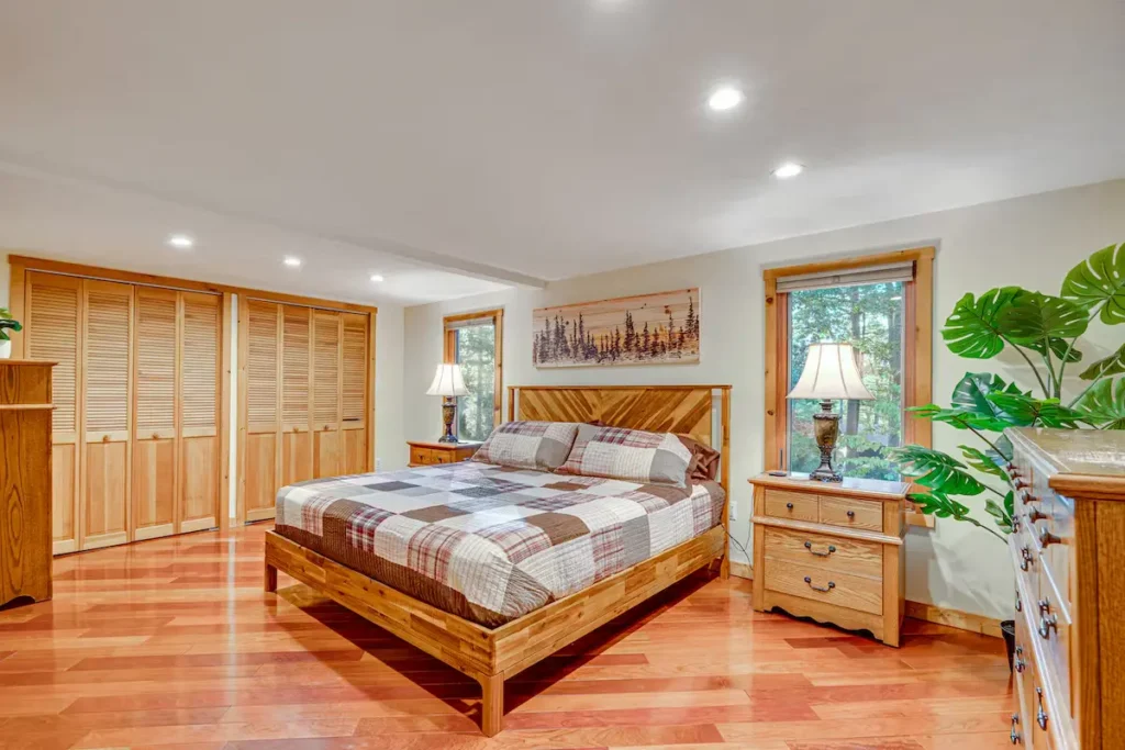 Bedroom at Twin Peaks